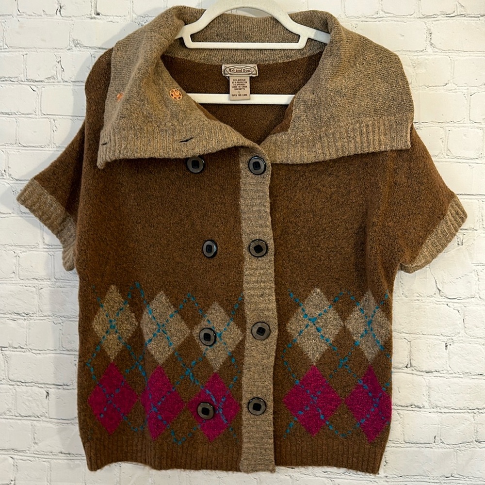 Art and Soul Argyle soft sweater